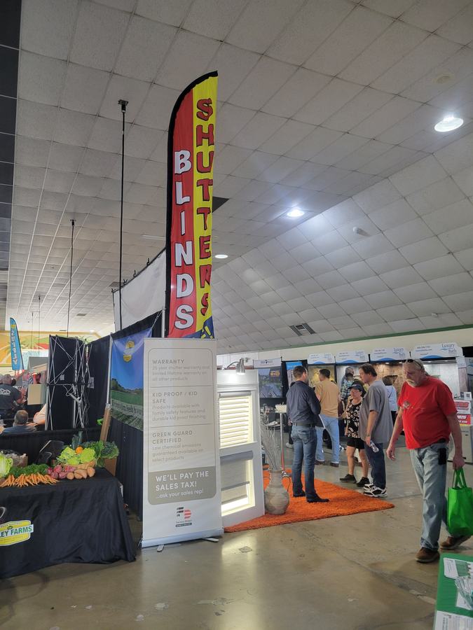 Home show stand, Fresno