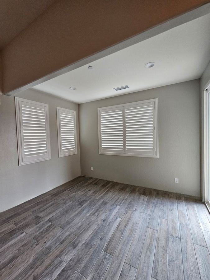 Vaulted ceiling, shutters at the gable end